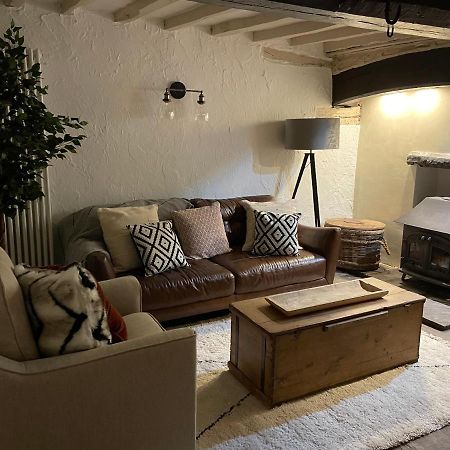 Canalside Cottage In The Heart Of Llangollen. المظهر الخارجي الصورة